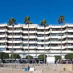 Apartment Facing The Sea And Marina *