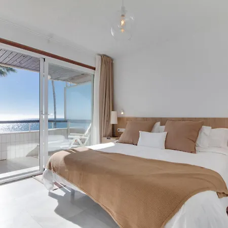 Facing The Sea And Marina Apartment Marbella