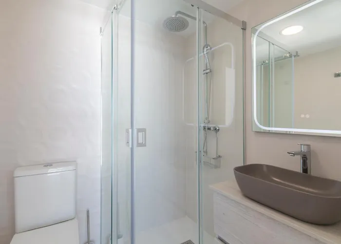 Facing The Sea And Marina Marbella